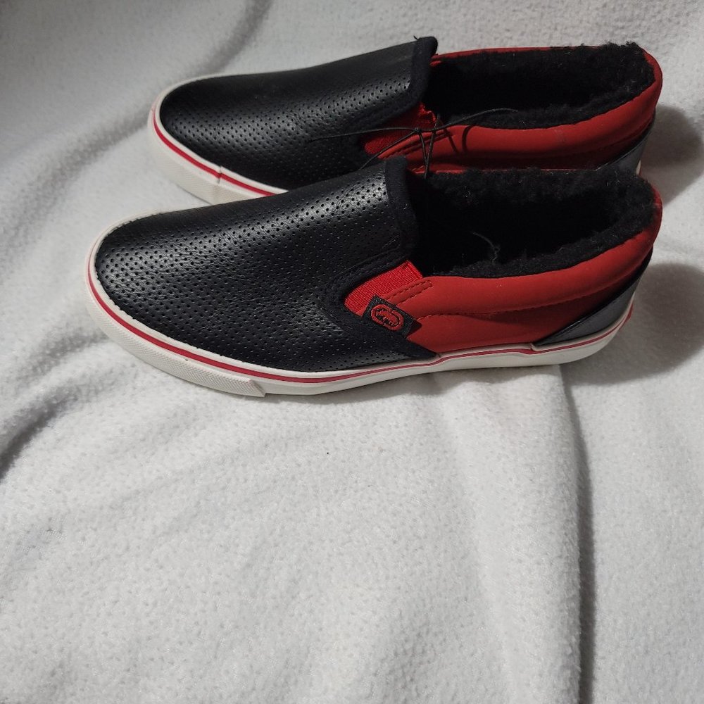 Slip on ecko shoes